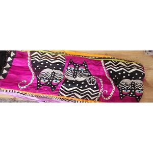 Picasso style cat scarf